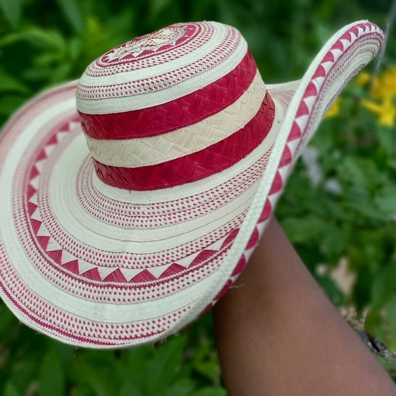 sombrero vueltiao tricolor con pedacitos